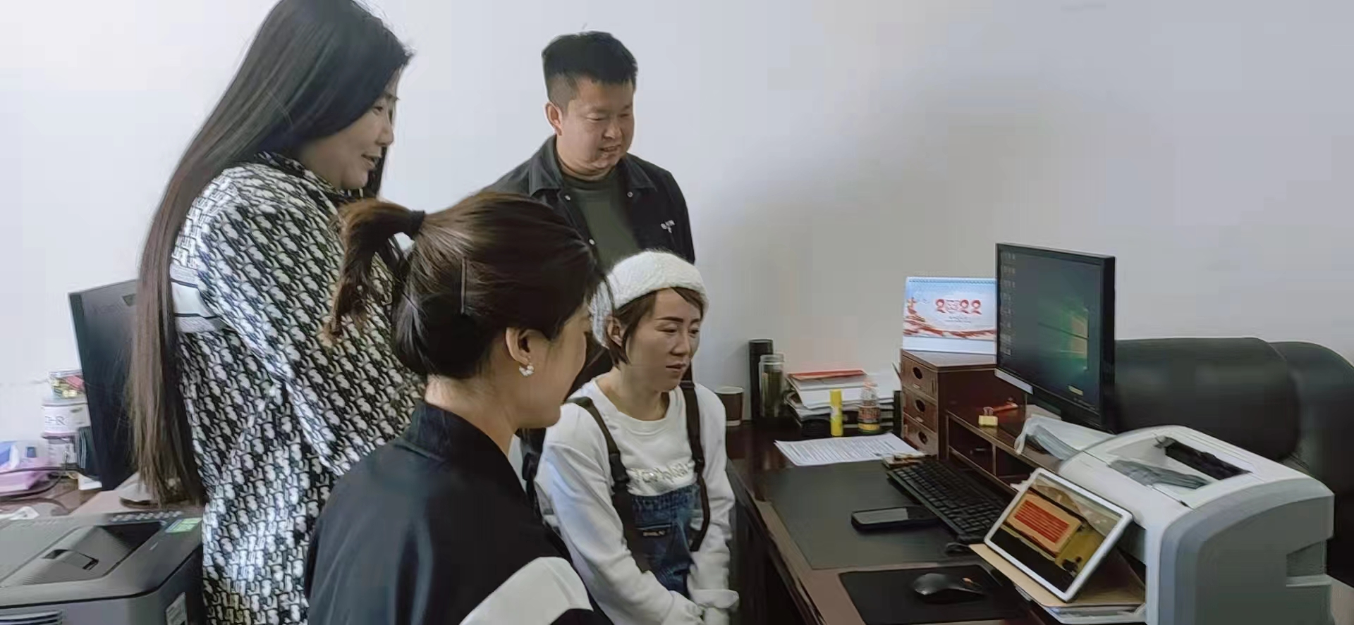 观看视频.jpg