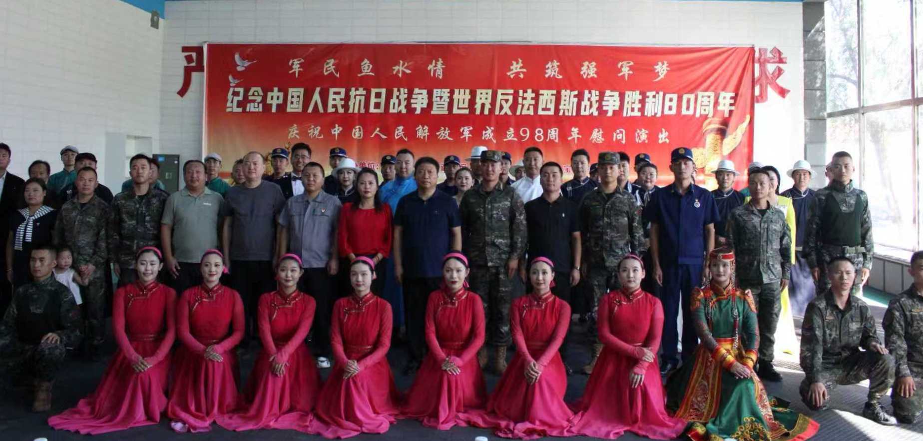 合影.jpg